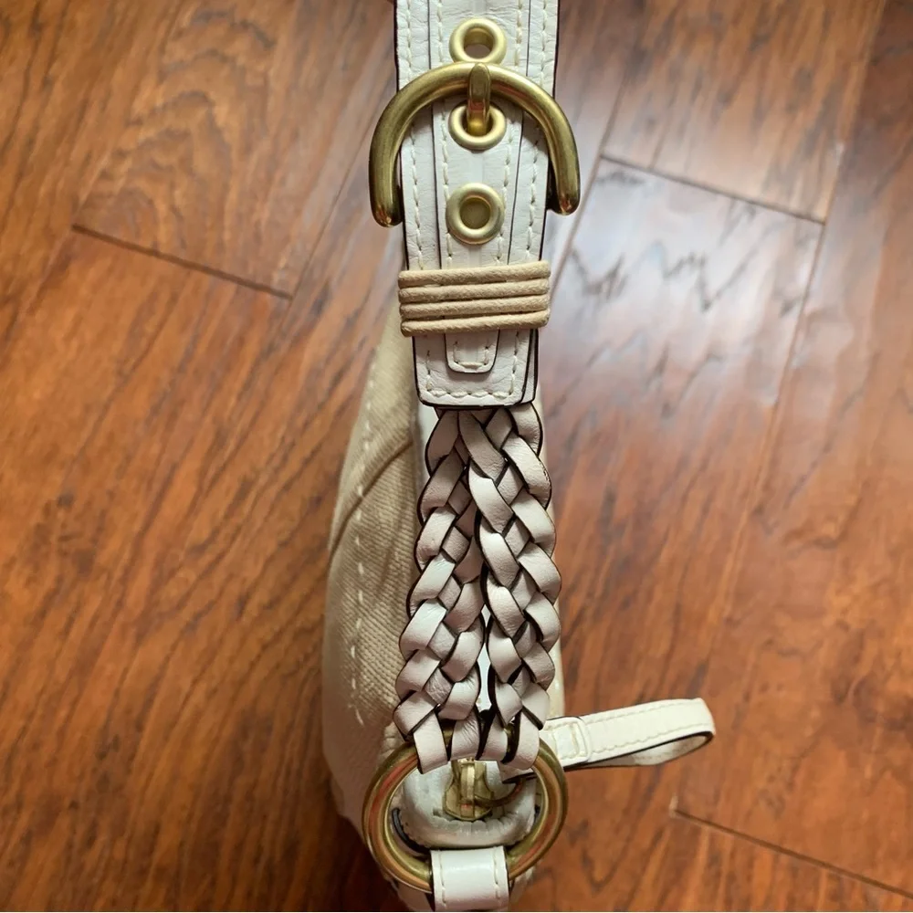 Vintage Coach Angora Raffia Leather Shoulder Bag - 2005 - Picture 3 of 11